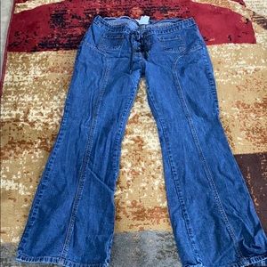Lo-rise flare jeans